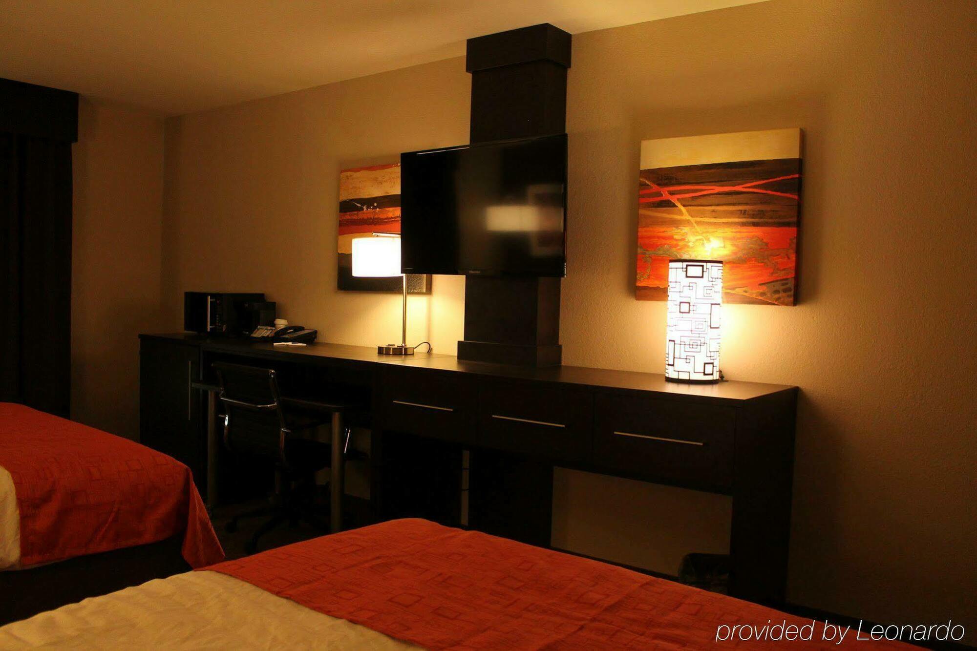 Holiday Inn Express Hotel & Suites Glasgow By Ihg Extérieur photo